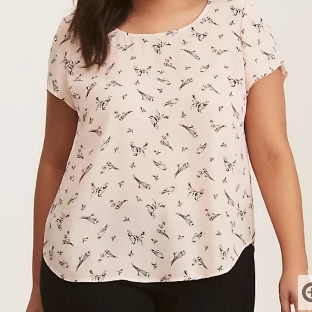TORRID SIZE 3 BIRD GEORGETTE BOW BACK BLOUSE